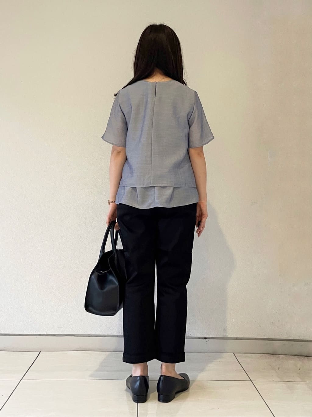kahoさんの「INDIVI｜【セレモニーにおすすめ！】パール調トップネックレス」を使ったコーディネート