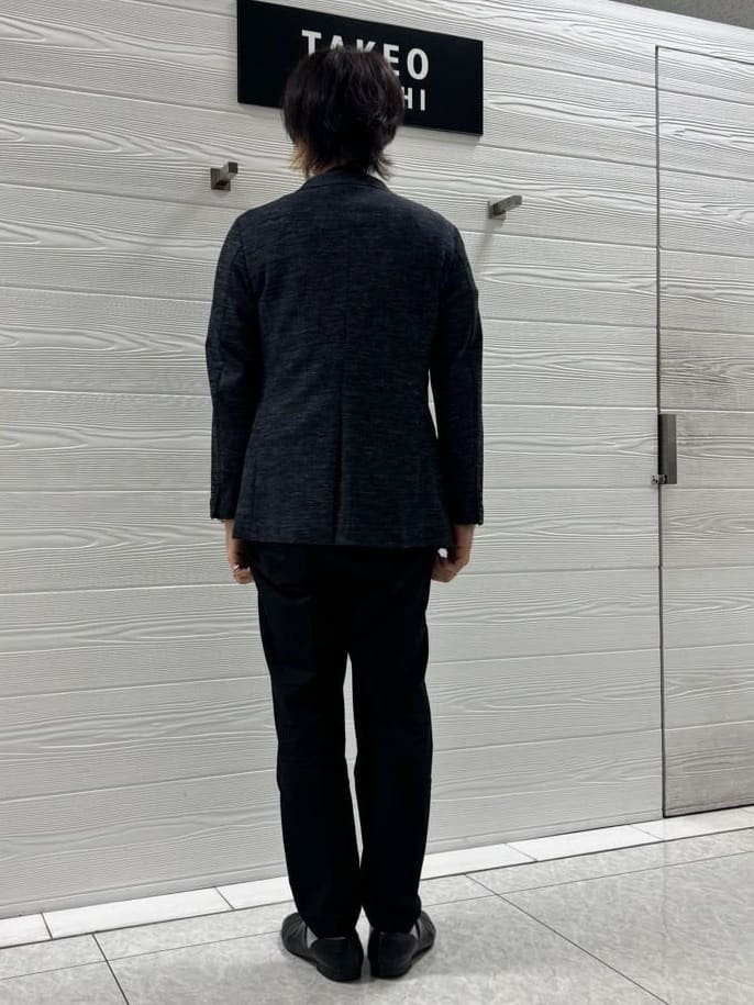 井出恭輔さんの「TAKEO KIKUCHI｜【尾州織】リネンブレンド メッシュ ジャケット」を使ったコーディネート