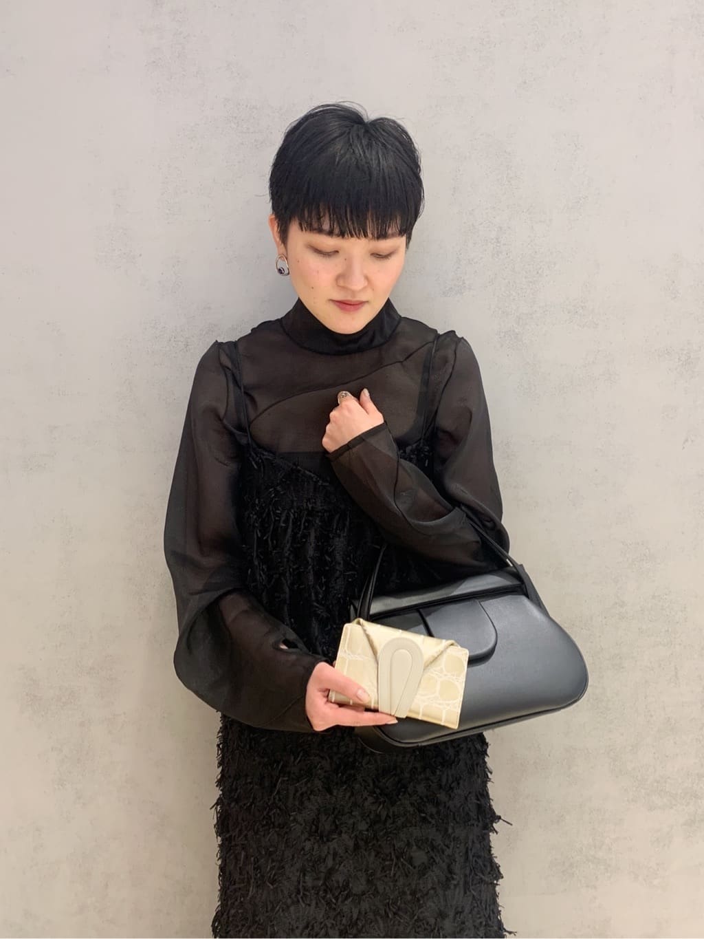Iさんの「HIROKO HAYASHI｜RONDINE(ロンディネ)ハンドバッグ」を使ったコーディネート