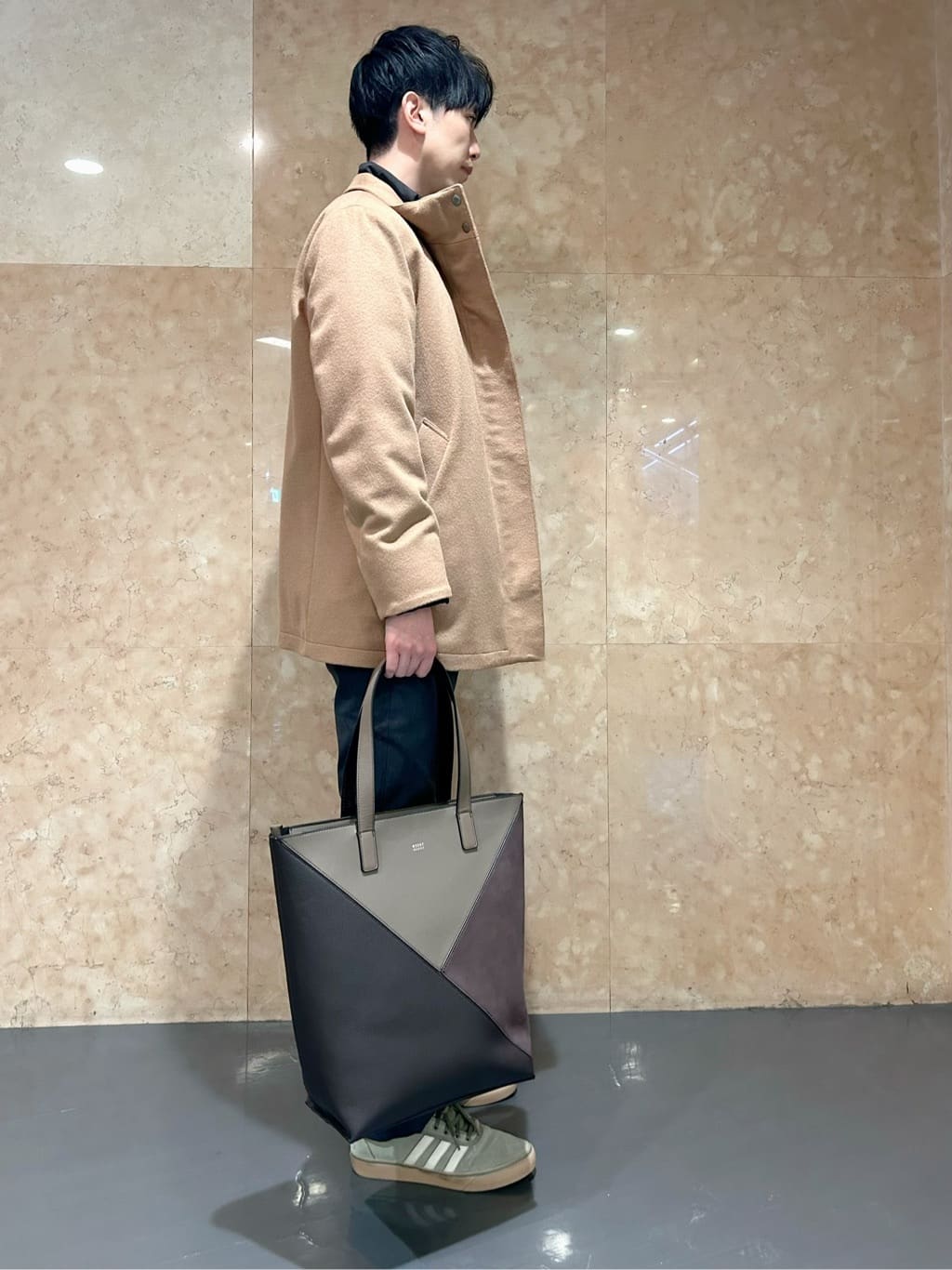 DDDさんの「TAKEO KIKUCHI｜【全7サイズ&times;8色展開！】トップマルチヘリンボン パンツ」を使ったコーディネート
