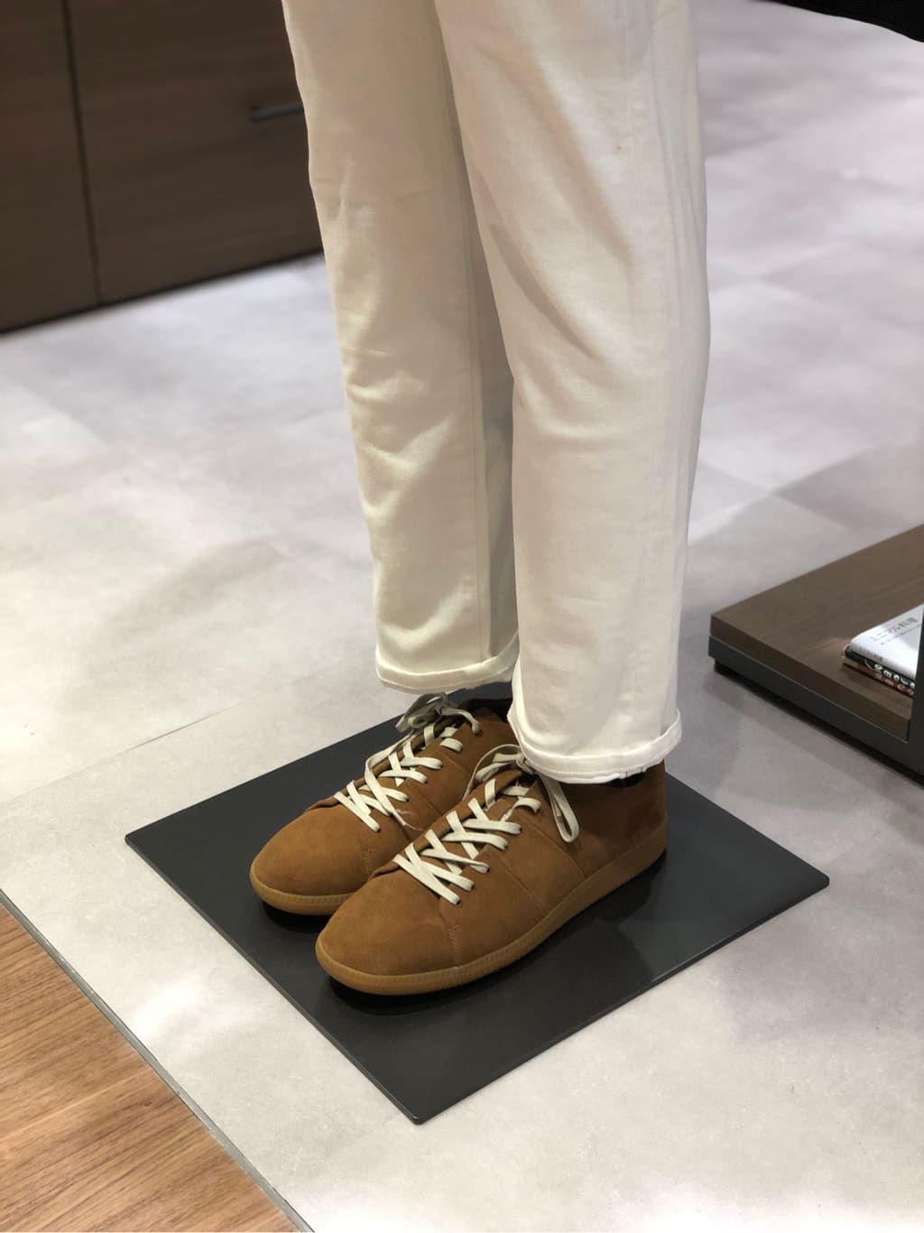KAさんの「TAKEO KIKUCHI｜【Sサイズ～】ストレッチ デニム パンツ」を使ったコーディネート