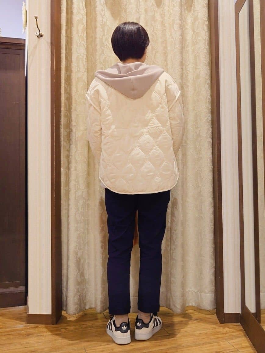 ERIKOさんの「SHOO･LA･RUE｜【SS-3L/無理せずスリム】 ぐんぐん伸びる イージーテーパードパンツ」を使ったコーディネート