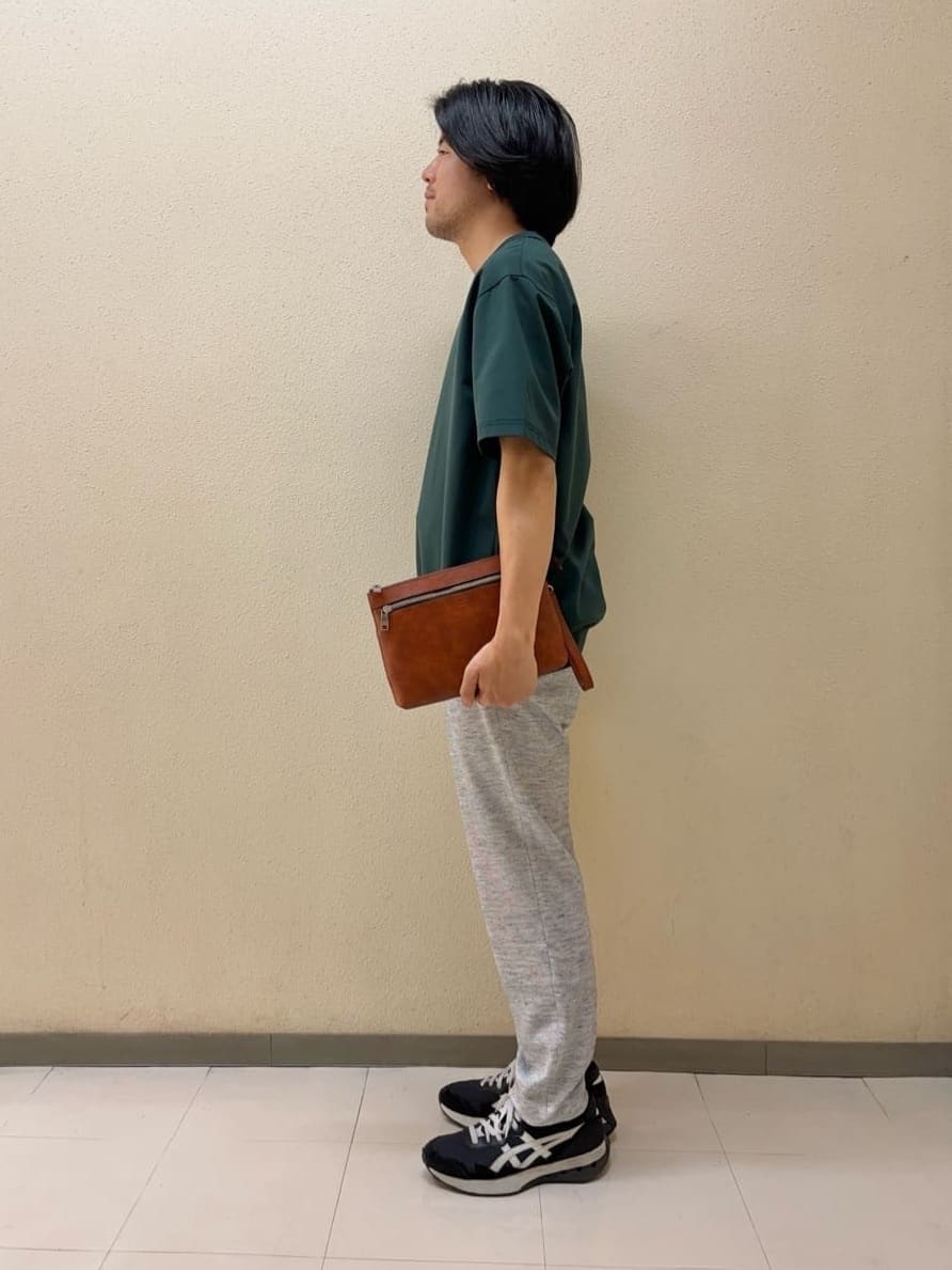 及川さんの「TAKEO KIKUCHI｜【抗菌防臭／5サイズ展開】ハイゲージポンチ Tシャツ」を使ったコーディネート