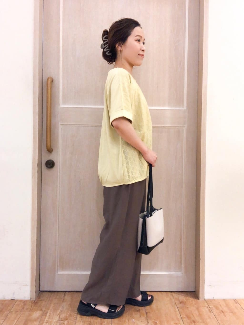 オリえもんさんの「SHOO･LA･RUE｜」を使ったコーディネート