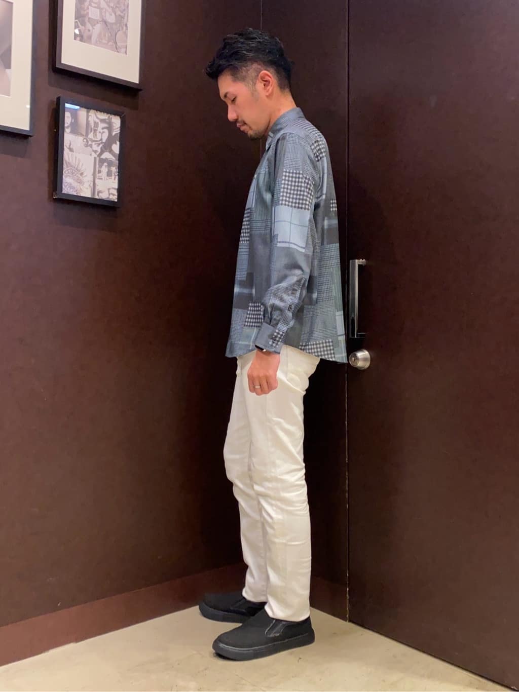shuheiさんの「TAKEO KIKUCHI｜【Sサイズ～】ストレッチ デニム パンツ」を使ったコーディネート