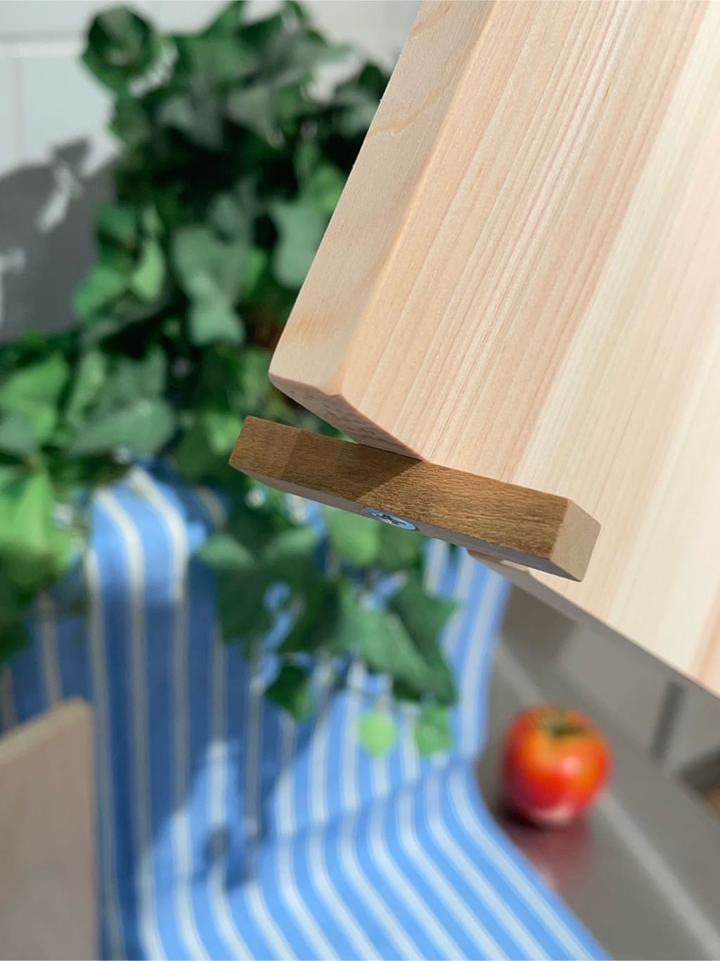 まのちゃんさんの「212 KITCHEN STORE｜STYLE JAPAN 小さな立つまな板正方形」を使ったコーディネート