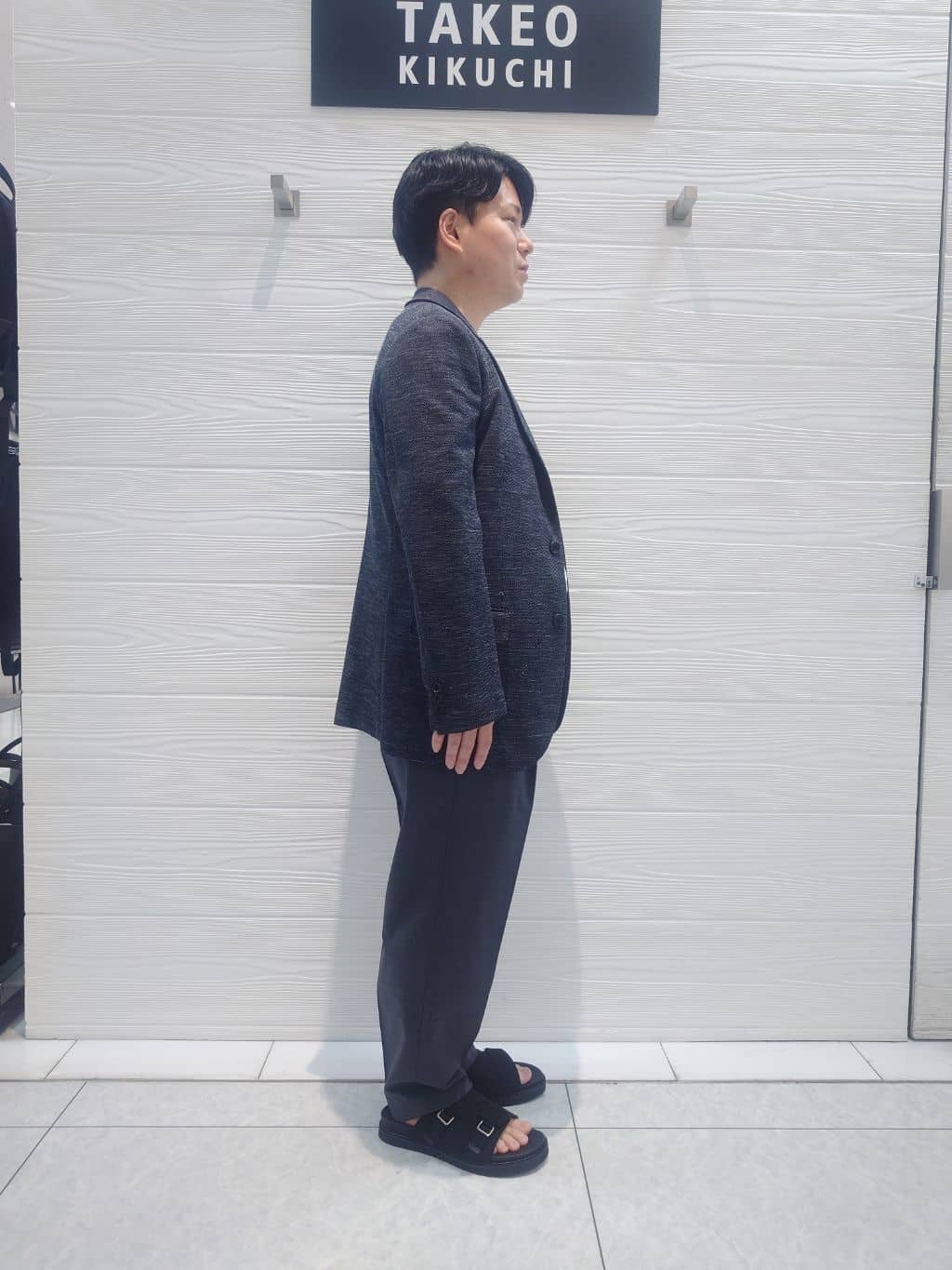 かずさんの「TAKEO KIKUCHI｜【尾州織】リネンブレンド メッシュ ジャケット」を使ったコーディネート