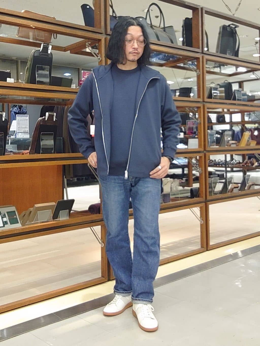 かしげるさんの「TAKEO KIKUCHI｜」を使ったコーディネート