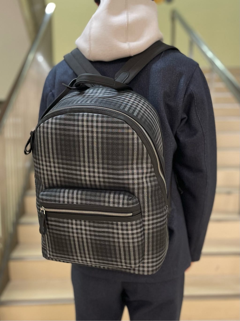 Okdさんの「TAKEO KIKUCHI｜【DOWN FABRIC】ダウンファブリック スタンドカラーブルゾン」を使ったコーディネート