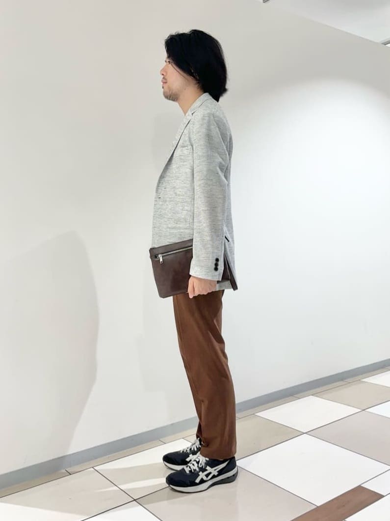 及川さんの「TAKEO KIKUCHI｜【尾州織】リネンブレンド メッシュ ジャケット」を使ったコーディネート