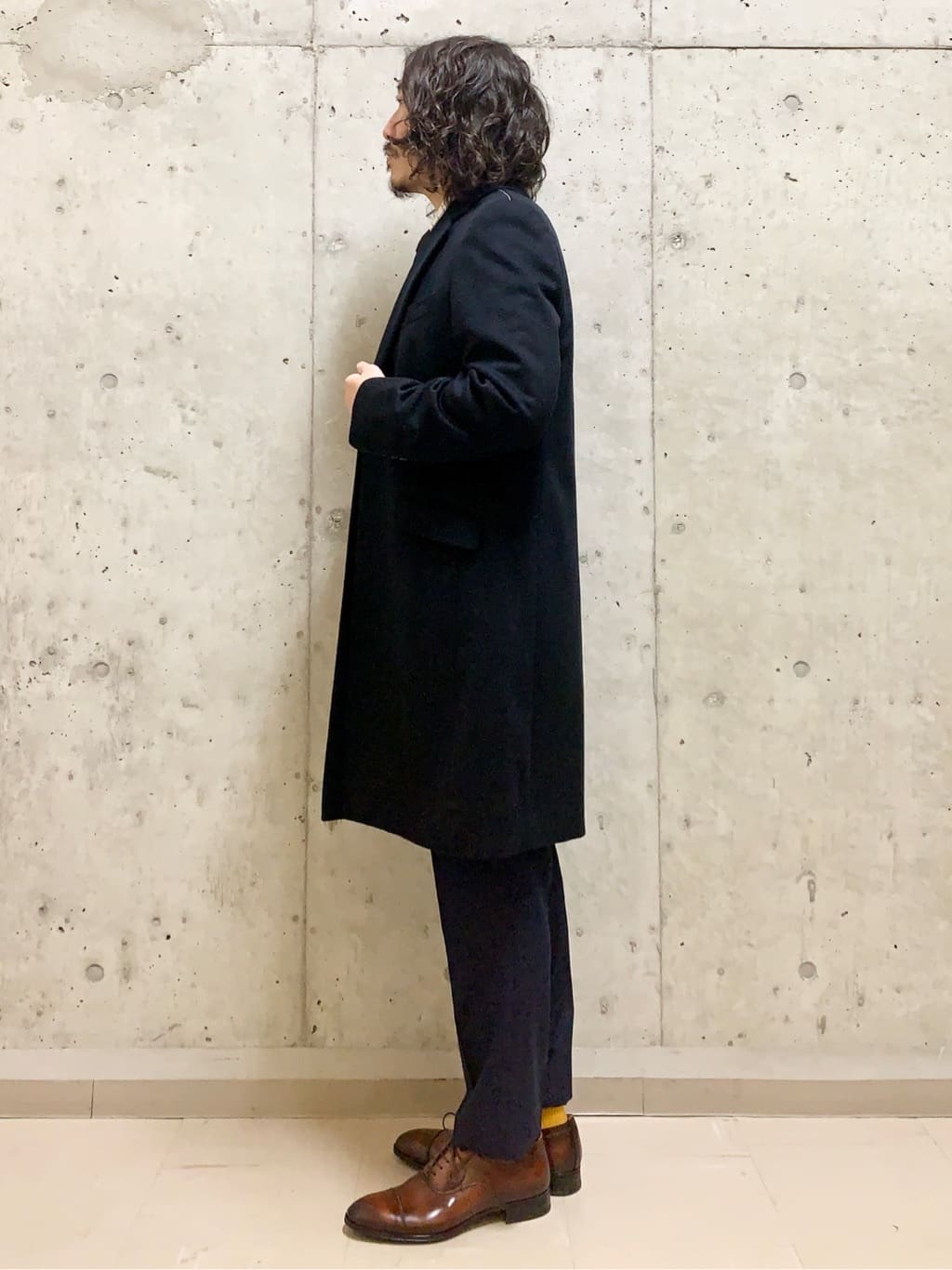 木村剛さんの「TAKEO KIKUCHI｜ウールカシミヤブレンド チェスターコート」を使ったコーディネート