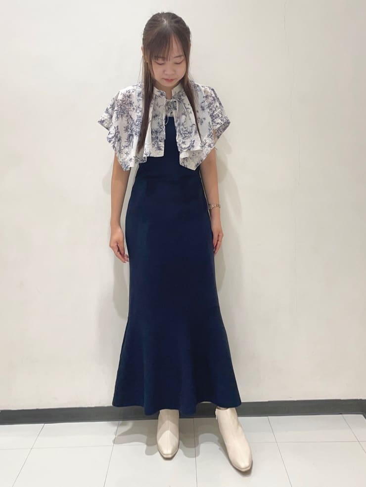 azusaさんの「ESPERANZA｜【晴雨兼用】ブロックヒールショートブーツ」を使ったコーディネート