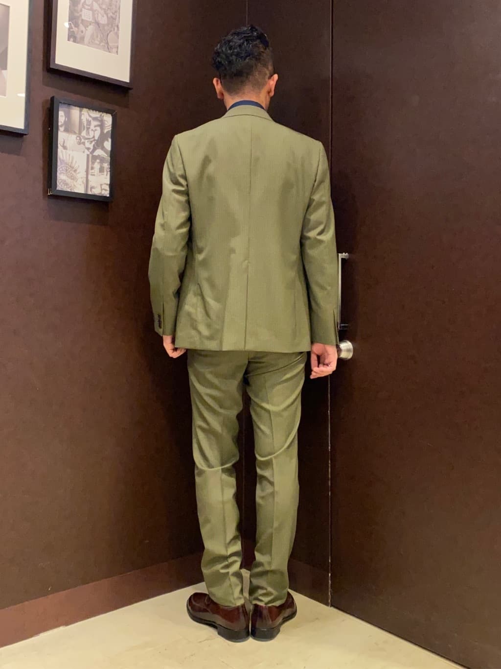 shuheiさんの「TAKEO KIKUCHI｜【Made in JAPAN】ブロード レギュラーカラー ドレスシャツ」を使ったコーディネート