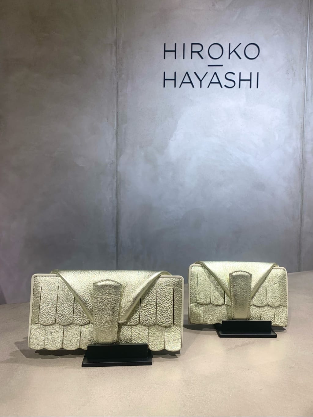 mさんの「HIROKO HAYASHI｜FRANGIA（フランジャ）長財布ミニ」を使ったコーディネート