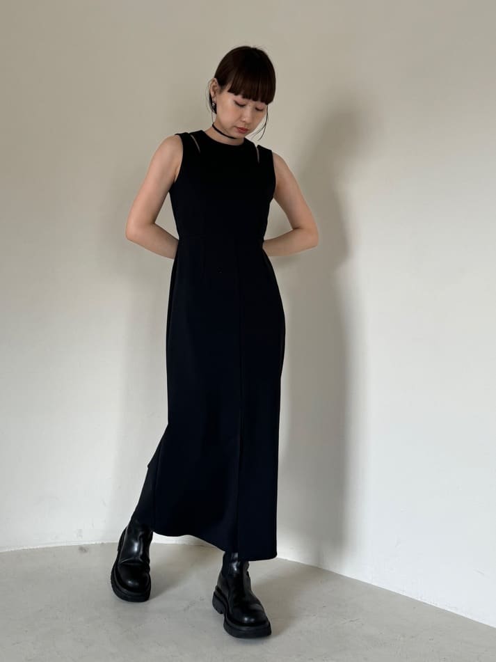 designer yukaさんの「CODE A｜slit jersey dress」を使ったコーディネート