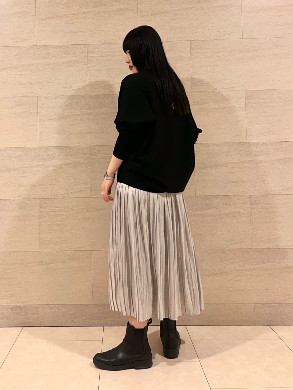 hasuさんの「INDIVI｜【セレモニーにおすすめ！】パール調トップネックレス」を使ったコーディネート