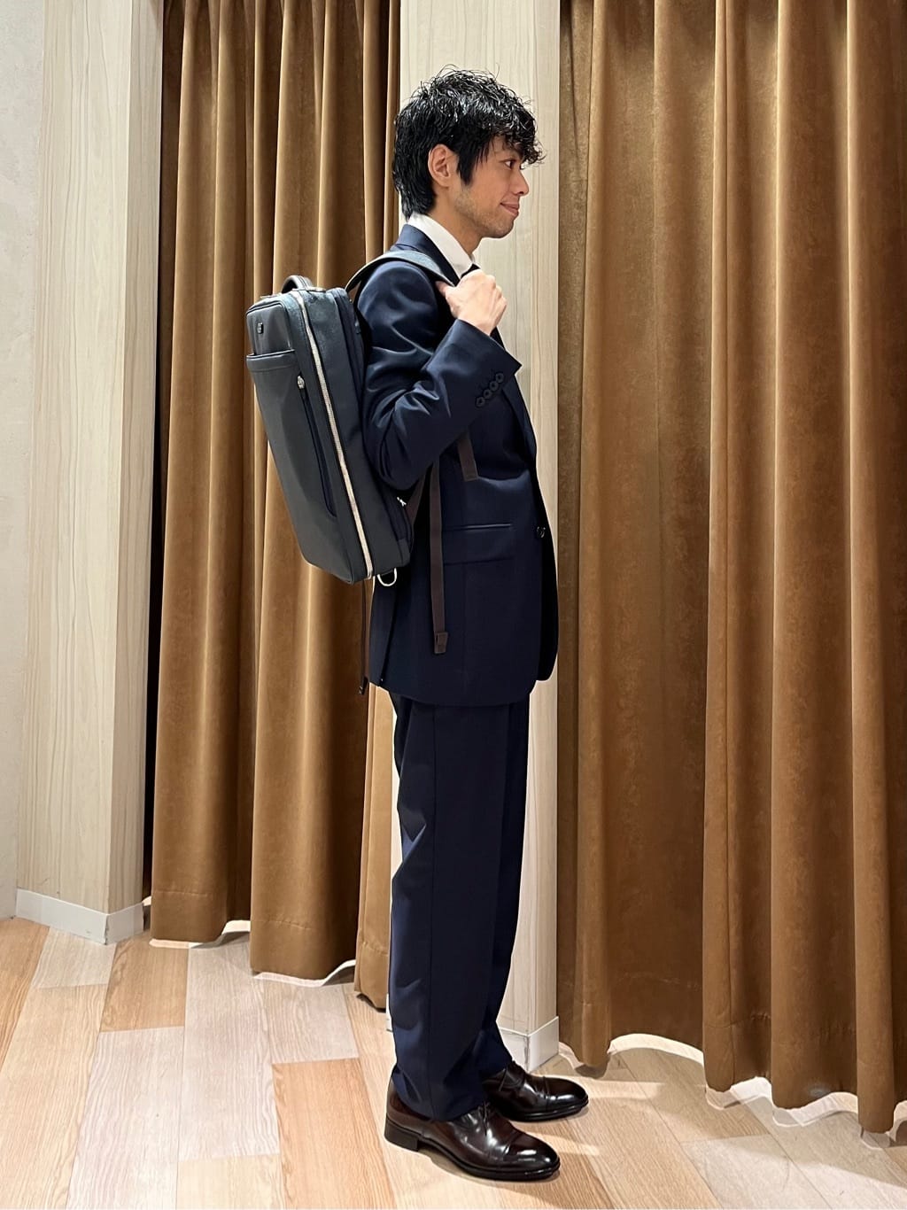 URAさんの「TAKEO KIKUCHI｜ストレートチップシューズ[ メンズ ビジネス シューズ 結婚式 ]」を使ったコーディネート