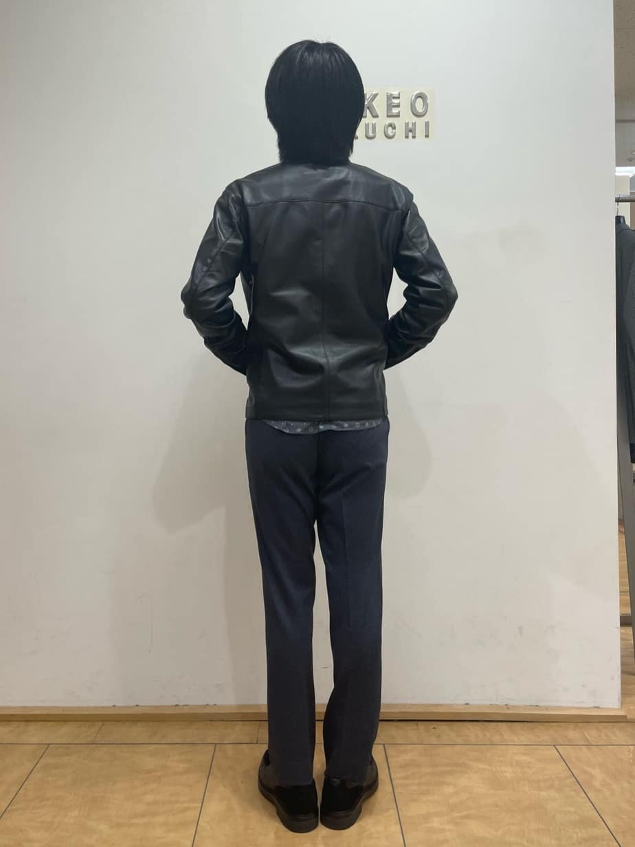 TAKE✳︎さんの「TAKEO KIKUCHI｜【Sサイズ～】メランジ ストレッチ ジャージー スラックス」を使ったコーディネート