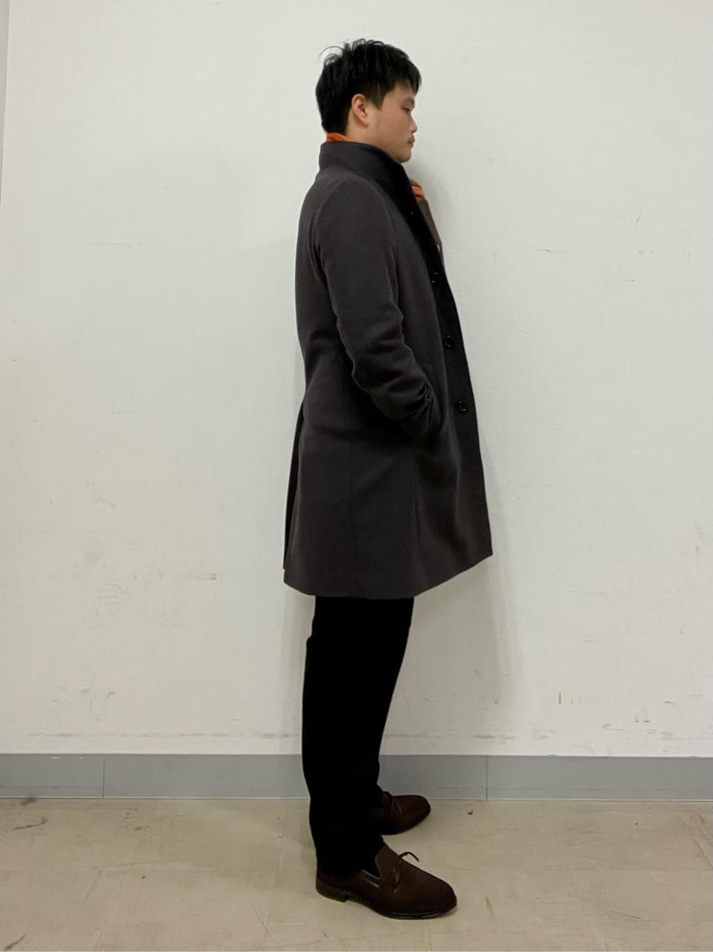中村さんの「TAKEO KIKUCHI｜【ウールカシミヤブレンド】ビーバー調 スタンドカラー コート」を使ったコーディネート