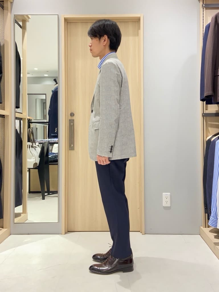 わいずみさんの「TAKEO KIKUCHI｜【抗菌防臭】COOL DOTS（R）ドビープリント ジャケット」を使ったコーディネート