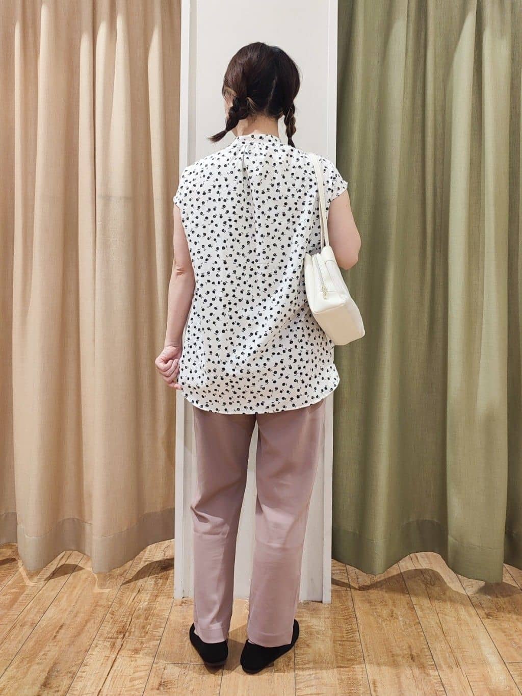 もーりぃさんの「SHOO･LA･RUE｜」を使ったコーディネート