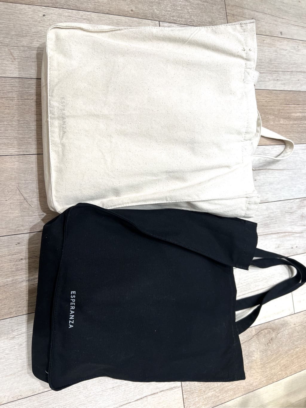 yumiさんの「ESPERANZA｜厚底サイドジップスニーカー」を使ったコーディネート