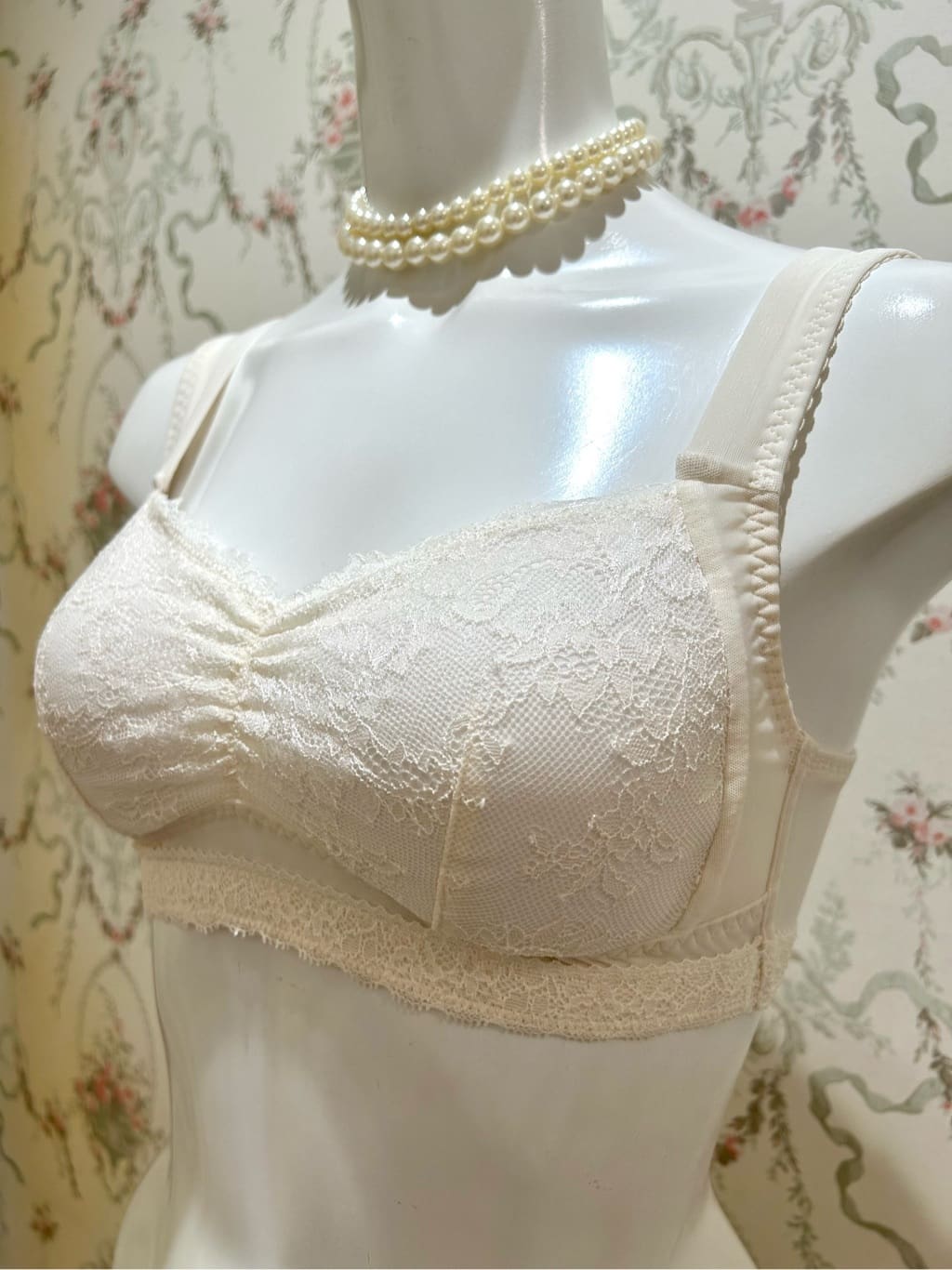 ichiさんの「Risa Magli｜シャンタル ブラジャー」を使ったコーディネート