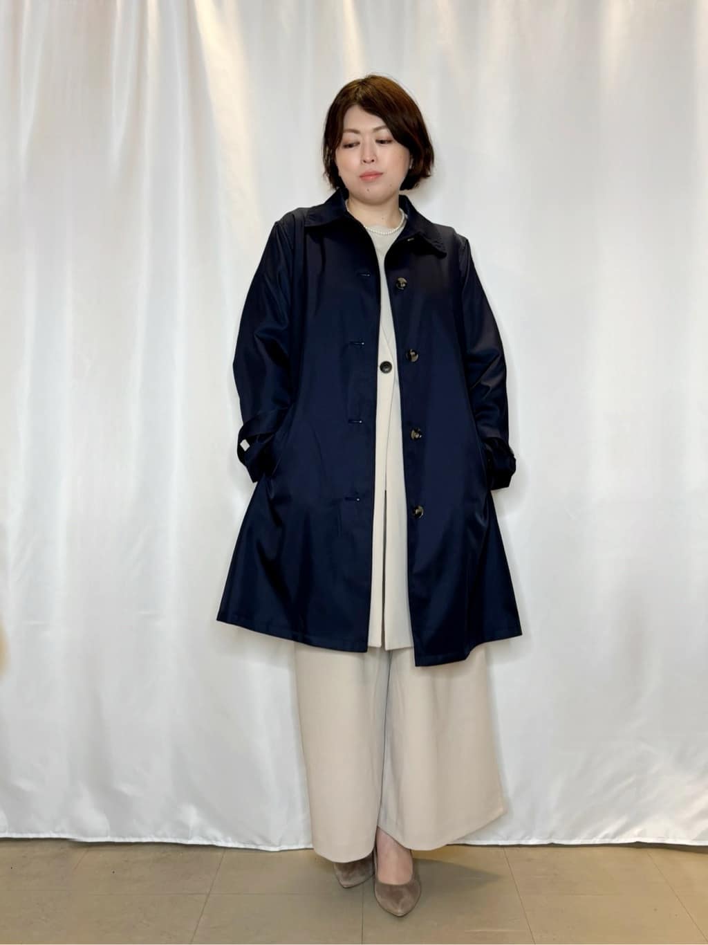 たみさんの「SHOO･LA･RUE｜【通勤/デイリー/セットアップ可】マルチに使える カットジョーゼット ワイドパンツ」を使ったコーディネート