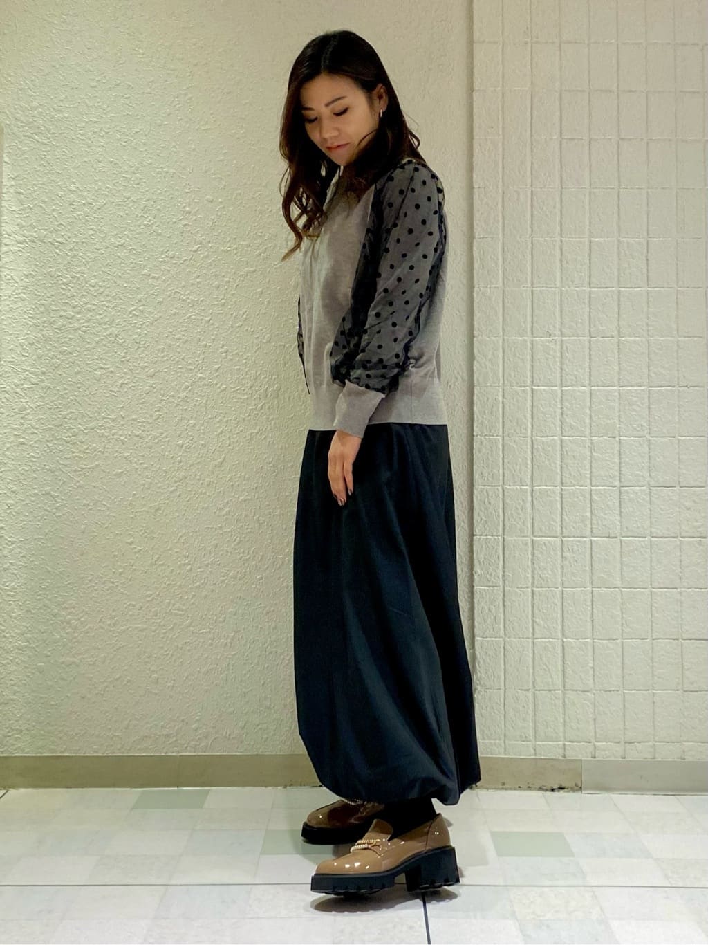 Akiさんの「ESPERANZA｜チェーン＆パール調モチーフローファー 24SS」を使ったコーディネート