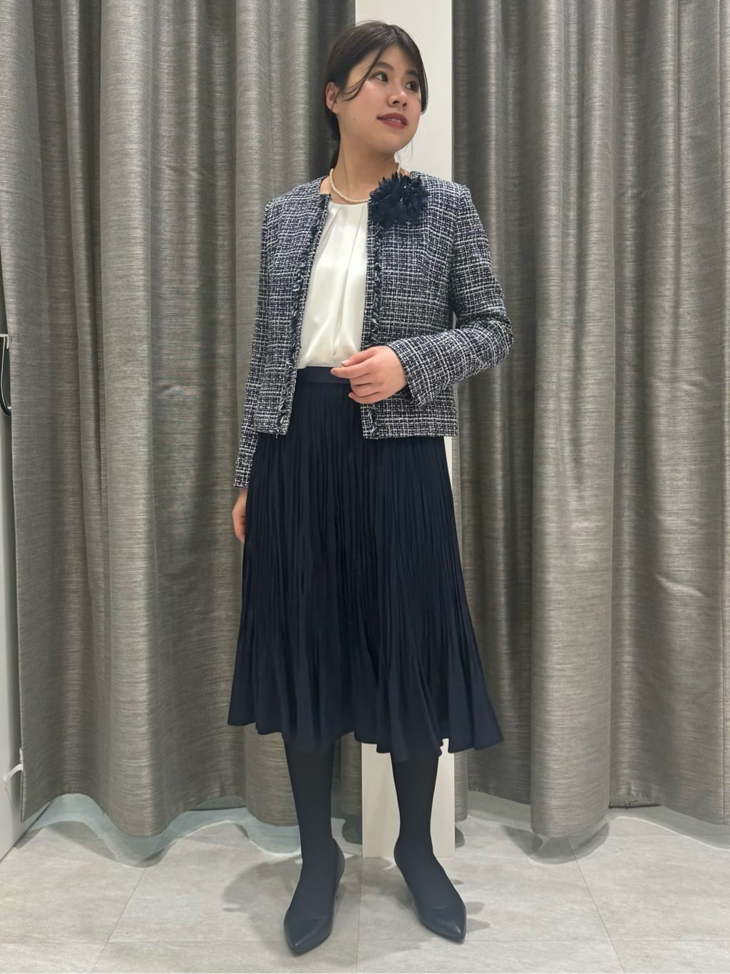 nanaさんの「UNTITLED｜【追加/日本製】ブーケフラワーコサージュ」を使ったコーディネート