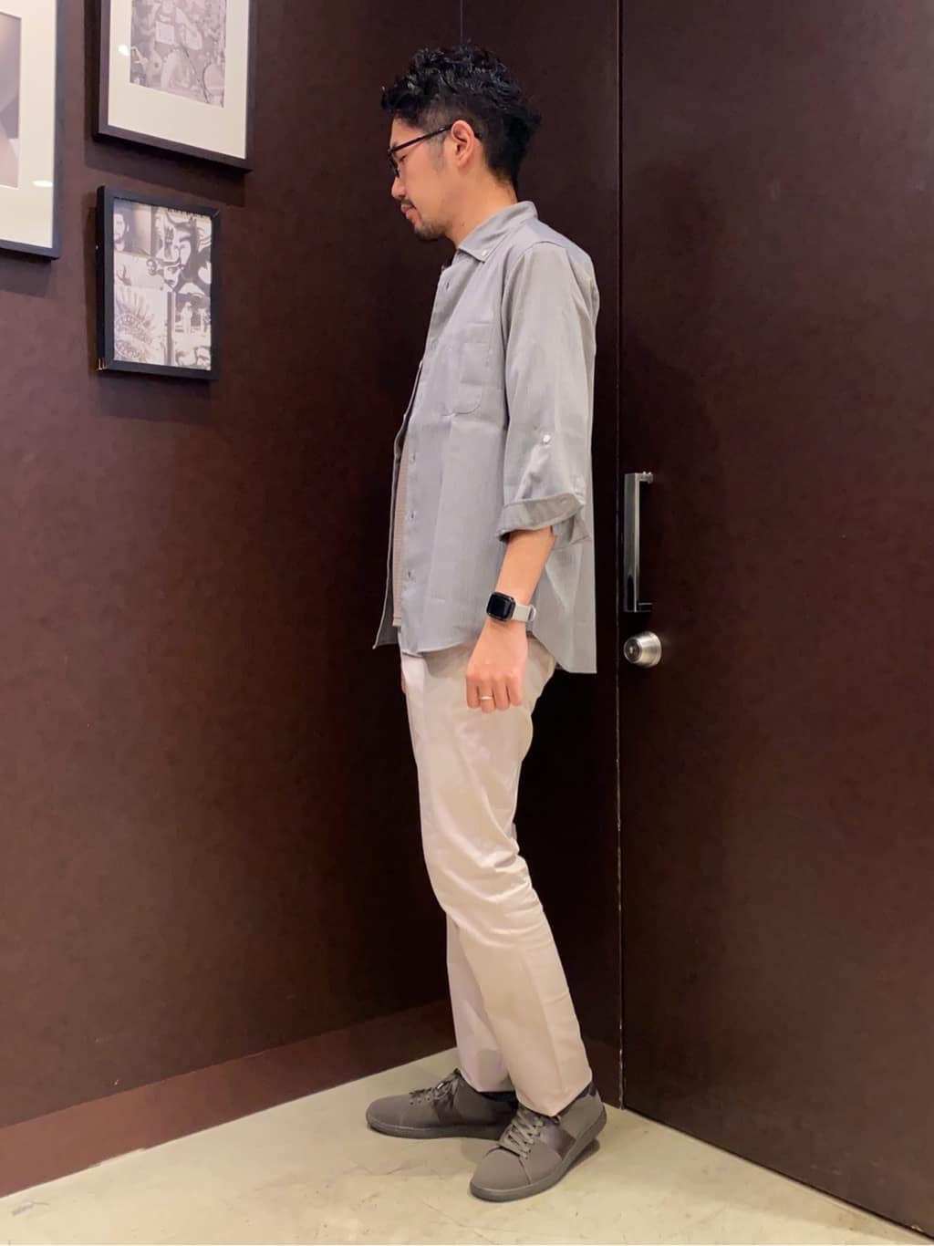 shuheiさんの「TAKEO KIKUCHI｜【全7サイズ&times;8色展開！】トップマルチヘリンボン パンツ」を使ったコーディネート