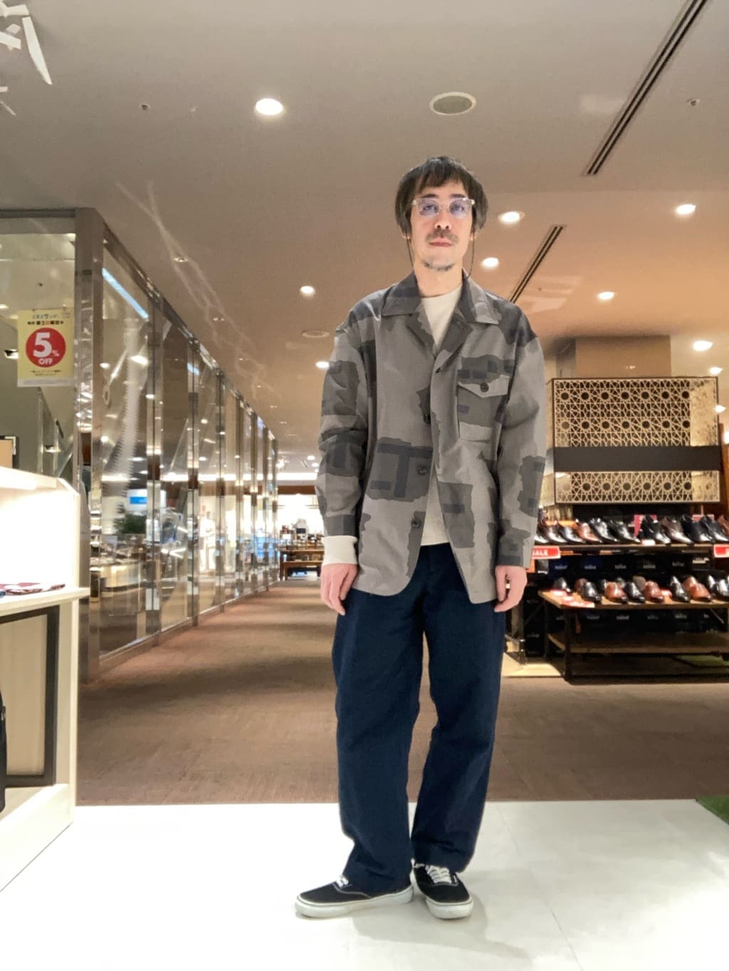 KDDさんの「TAKEO KIKUCHI｜」を使ったコーディネート