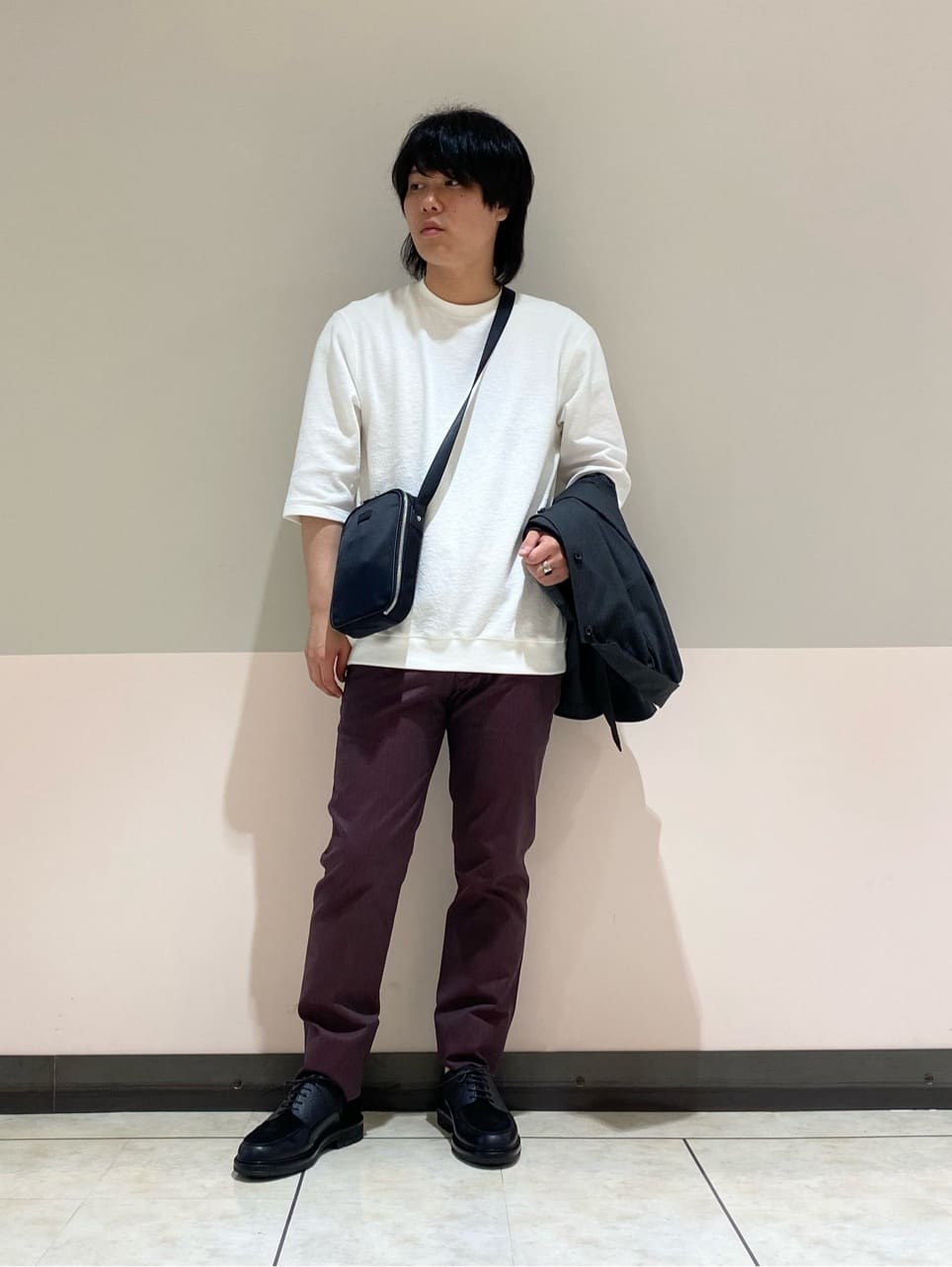hazuさんの「TAKEO KIKUCHI｜【全7サイズ&times;8色展開！】トップマルチヘリンボン パンツ」を使ったコーディネート