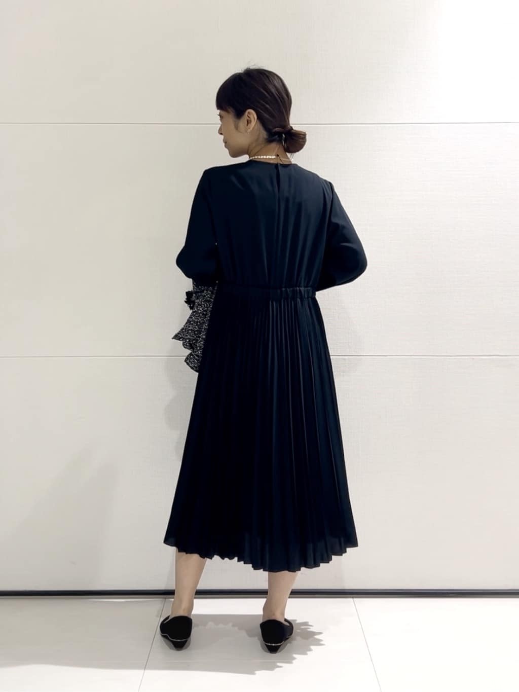 𝑹𝑶𝑴𝑰さんの「INDIVI｜◆【合皮／マルチWAY／サブバッグ付】ミニショルダーバッグ」を使ったコーディネート