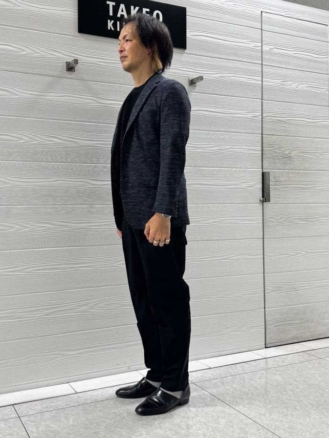 井出恭輔さんの「TAKEO KIKUCHI｜【尾州織】リネンブレンド メッシュ ジャケット」を使ったコーディネート