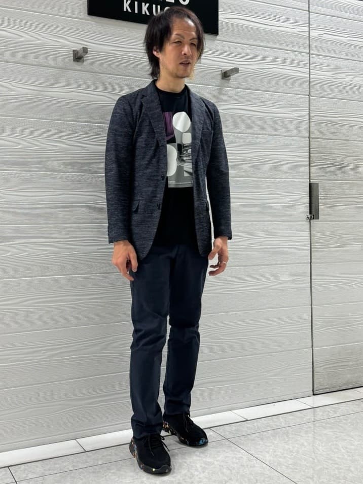井出恭輔さんの「TAKEO KIKUCHI｜【尾州織】リネンブレンド メッシュ ジャケット」を使ったコーディネート