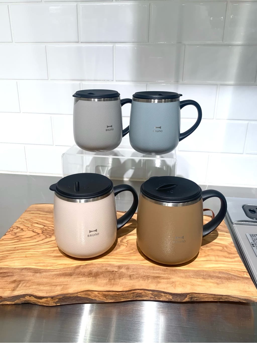 ミヅキさんの「212 KITCHEN STORE｜蓋つきステンレスマグ Short PKBE ＜BRUNO ブルーノ＞」を使ったコーディネート