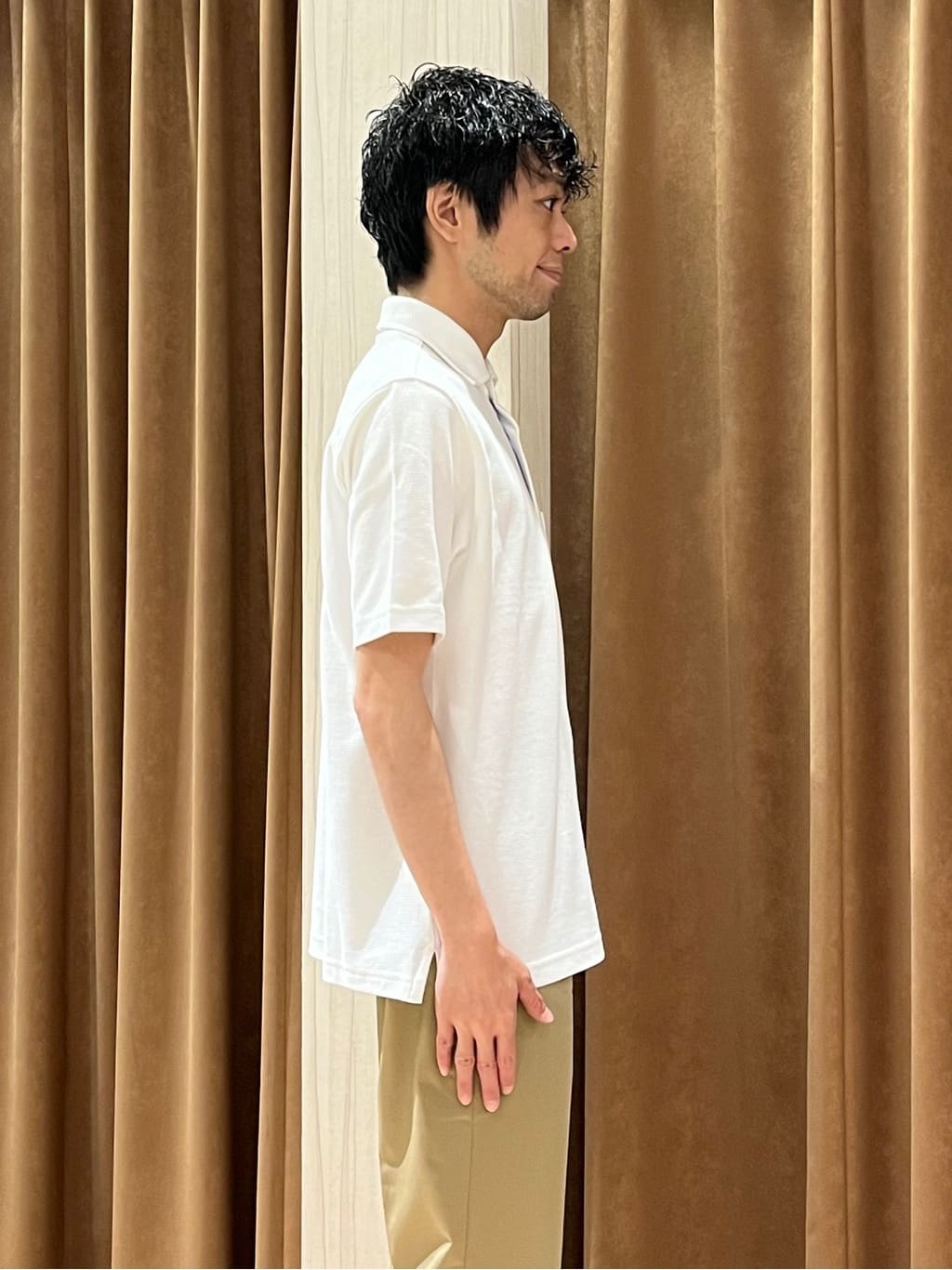 URAさんの「TAKEO KIKUCHI｜【抗菌防臭／9色5サイズ展開】ハニカムメランジ ポロシャツ」を使ったコーディネート