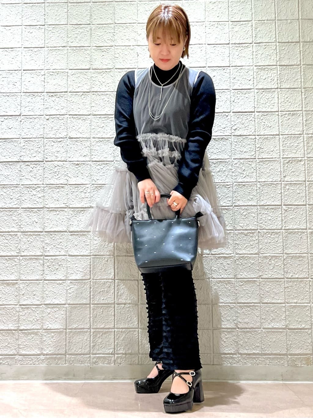 TAKAさんの「ESPERANZA｜クロスダブルバックル厚底パンプス 結婚式二次会 パーティー 25SS」を使ったコーディネート