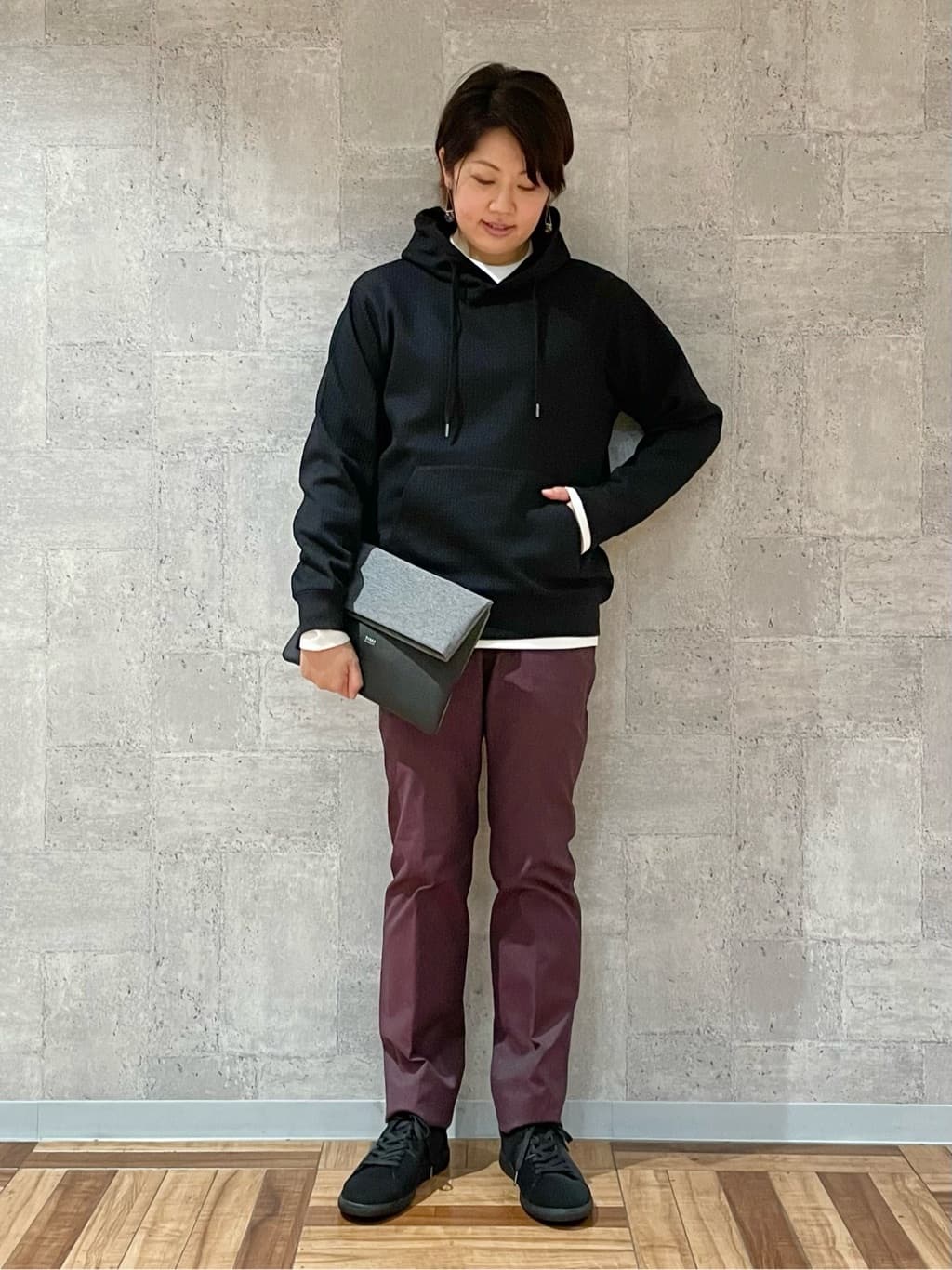 Kudou Cさんの「TAKEO KIKUCHI｜【全7サイズ&times;8色展開！】トップマルチヘリンボン パンツ」を使ったコーディネート
