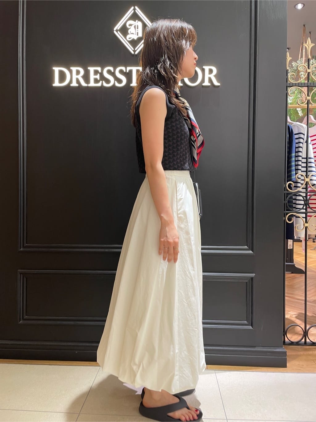 Karinさんの「DRESSTERIOR｜【STORY11月号掲載】レオパードシルクスカーフ」を使ったコーディネート