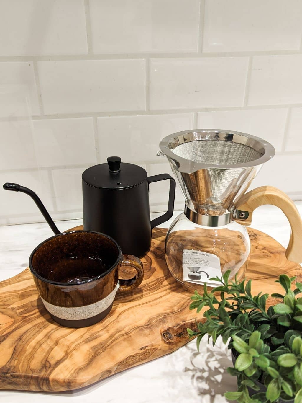 シモさんの「212 KITCHEN STORE｜ブリューコーヒー 耐熱ドリッパーセット 400ml」を使ったコーディネート