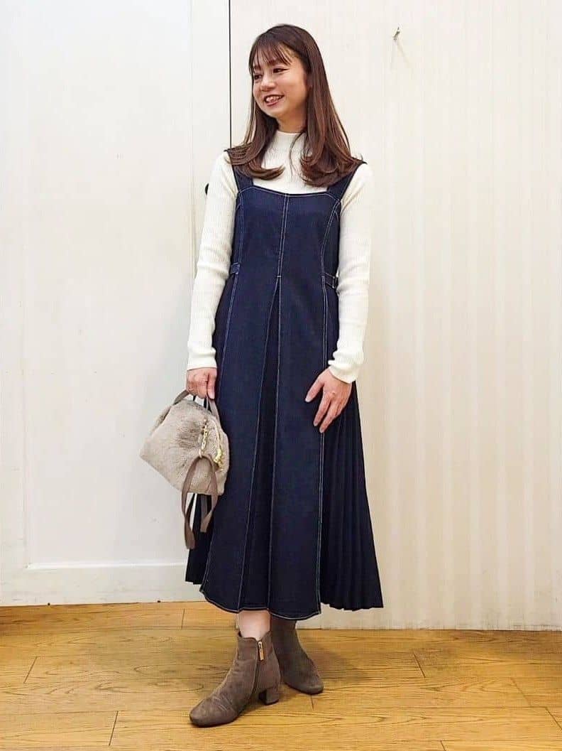 LISAさんの「grove｜キレイに決まる!脇プリーツジャンドレ」を使ったコーディネート