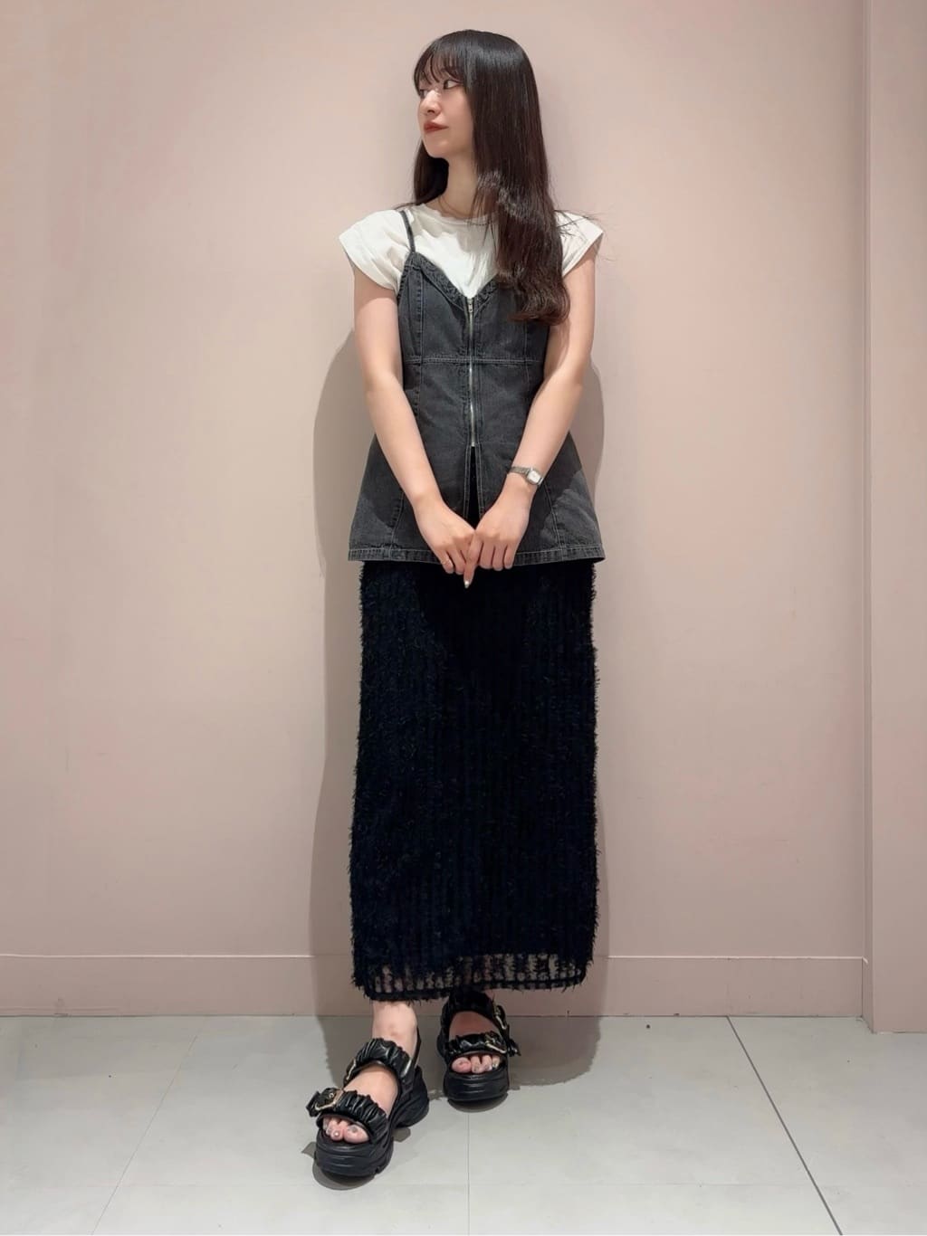 RINAさんの「ESPERANZA｜厚底クシュクシュベルトスポサン」を使ったコーディネート