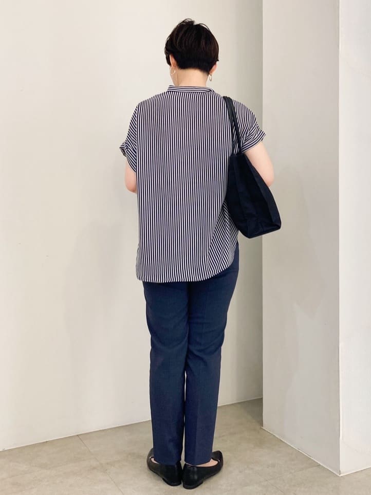 KUROさんの「grove｜メタルパーツローファーパンプス【晴雨兼用】」を使ったコーディネート
