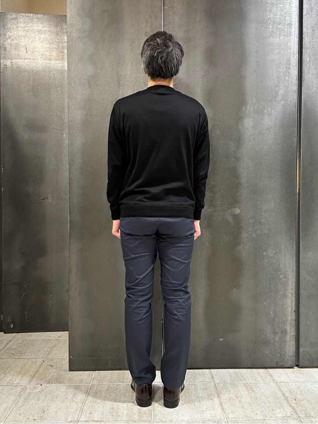 coheyさんの「TAKEO KIKUCHI｜【全7サイズ&times;8色展開！】トップマルチヘリンボン パンツ」を使ったコーディネート