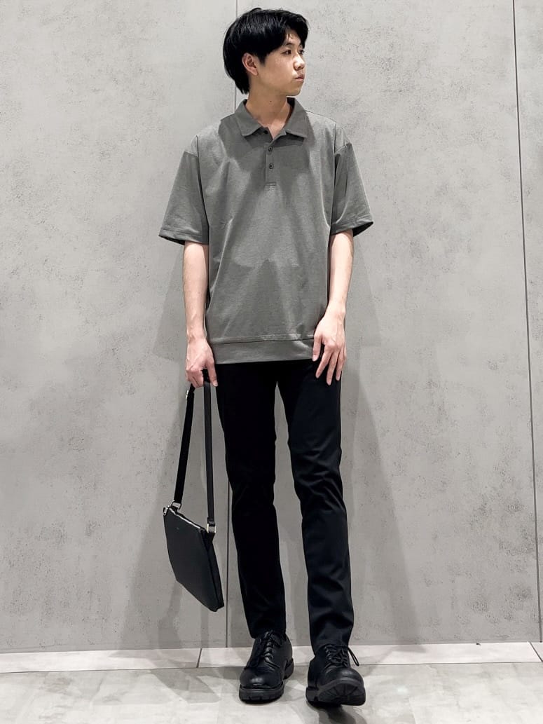 SHI-MAさんの「THE SHOP TK｜サフィアーノミニサコッシュ」を使ったコーディネート