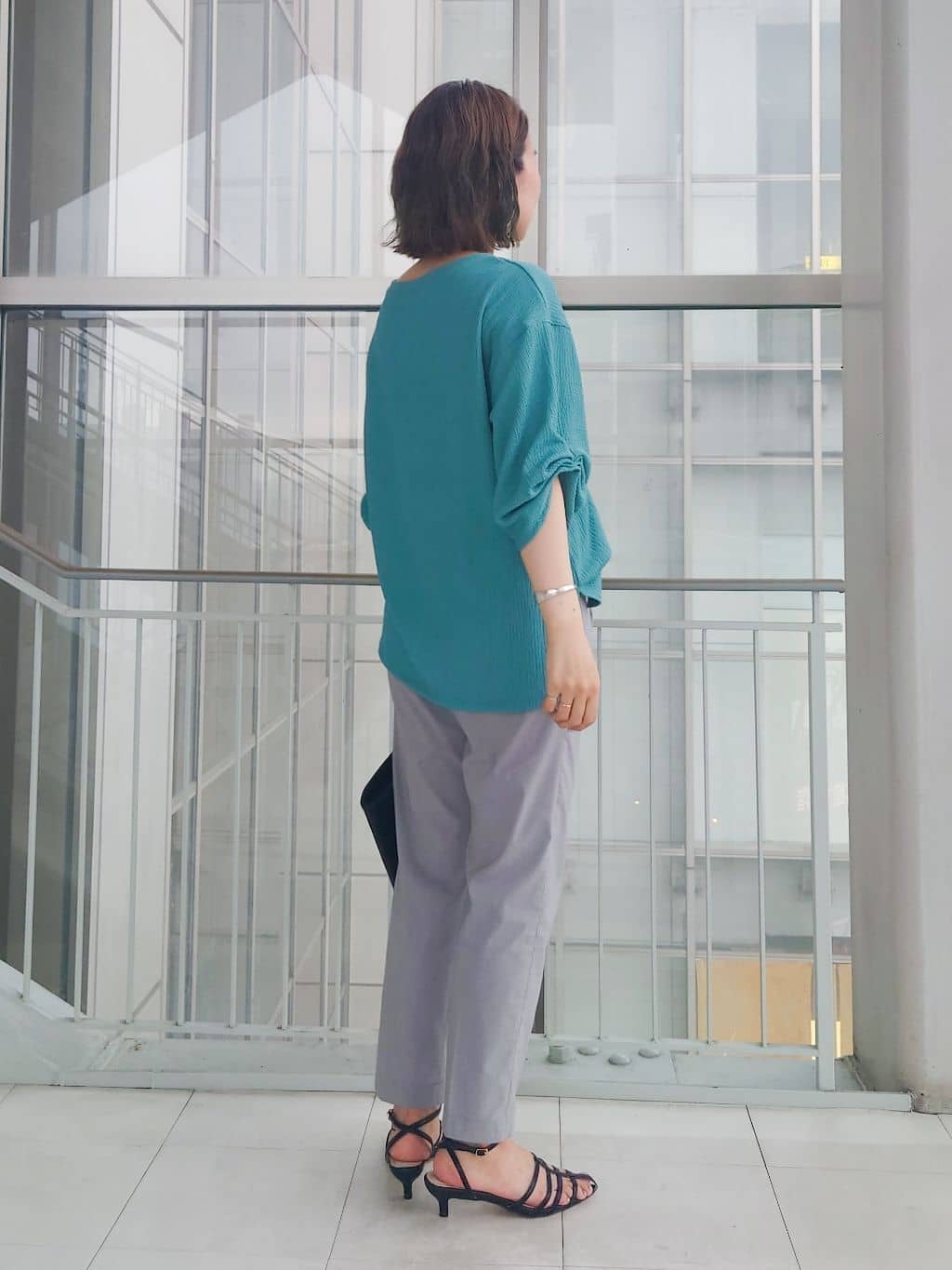 maruさんの「THE SHOP TK｜【ご好評につき再入荷！！】L字クラッチバッグ 冠婚葬祭/ビジネス/セレモニー/パーティー」を使ったコーディネート