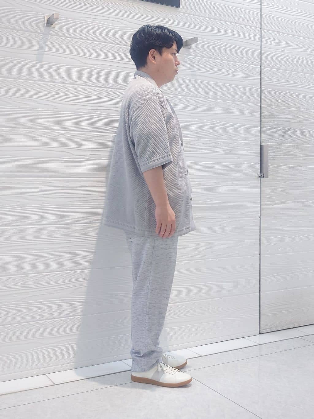 かずさんの「TAKEO KIKUCHI｜【抗菌防臭／5サイズ展開】ハイゲージポンチ Tシャツ」を使ったコーディネート