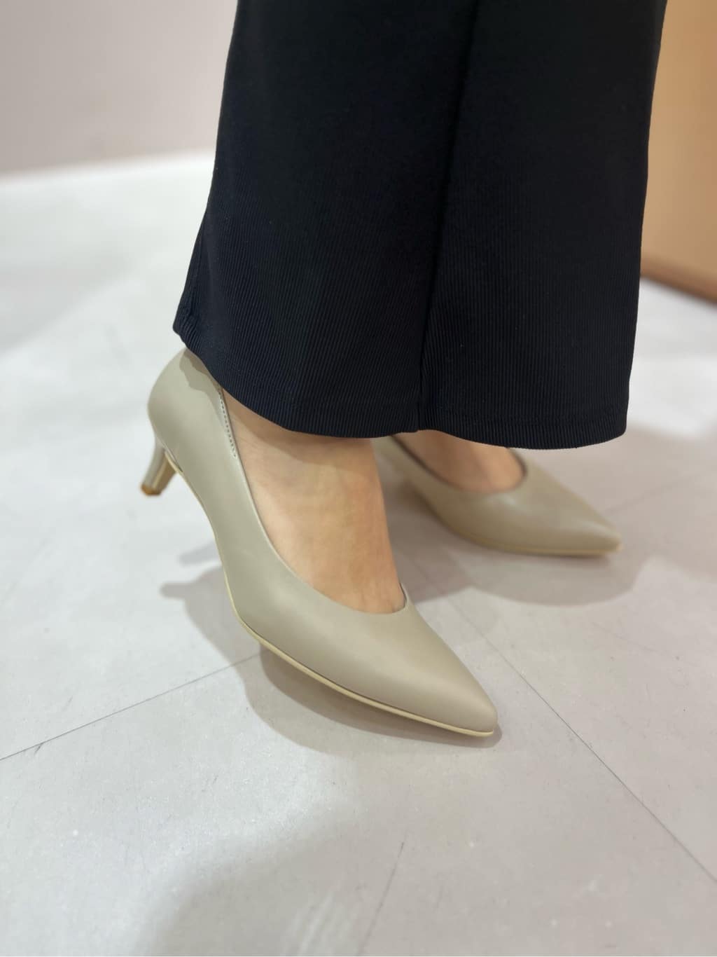 aya.oさんの「ESPERANZA｜12時間パンプスEveryDayPlane[5.5cmヒール]」を使ったコーディネート